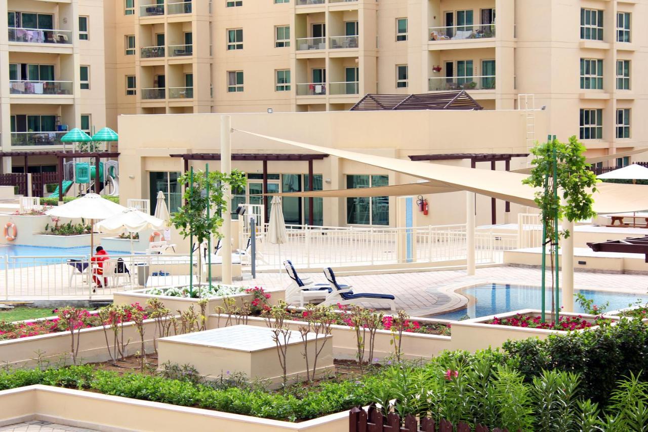 New Arabian Al Dhafra 2 The Greens 1 Br Dubái Exterior foto